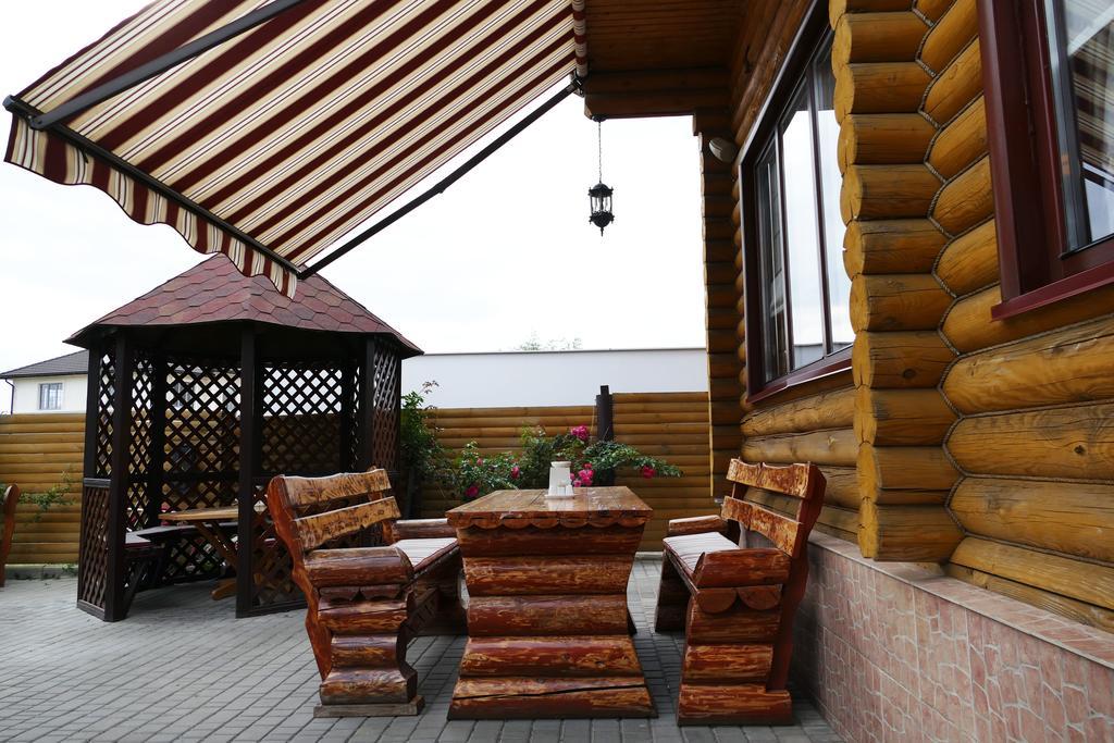 Комплекс Відпочинку Пампушка & Подушка Hotel Burlacha Balka Exterior foto